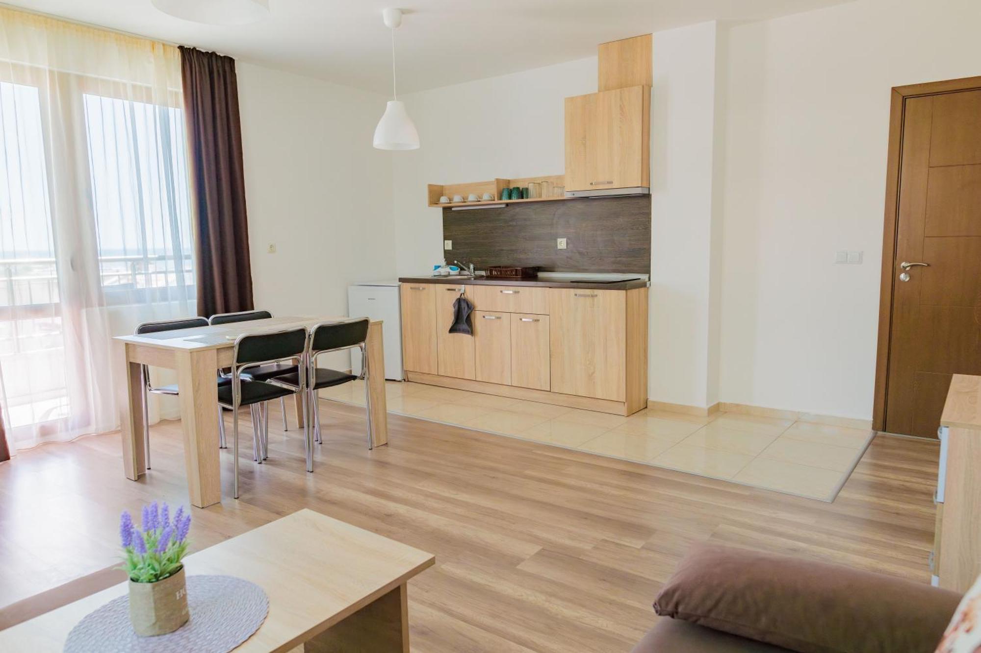 Black Sea Apartments 스베티 블라스 외부 사진