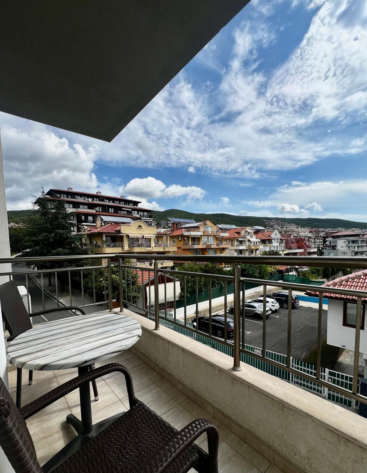Black Sea Apartments 스베티 블라스 외부 사진